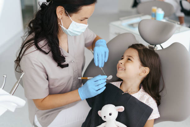 Best Emergency Tooth Extraction in Riddle, OR